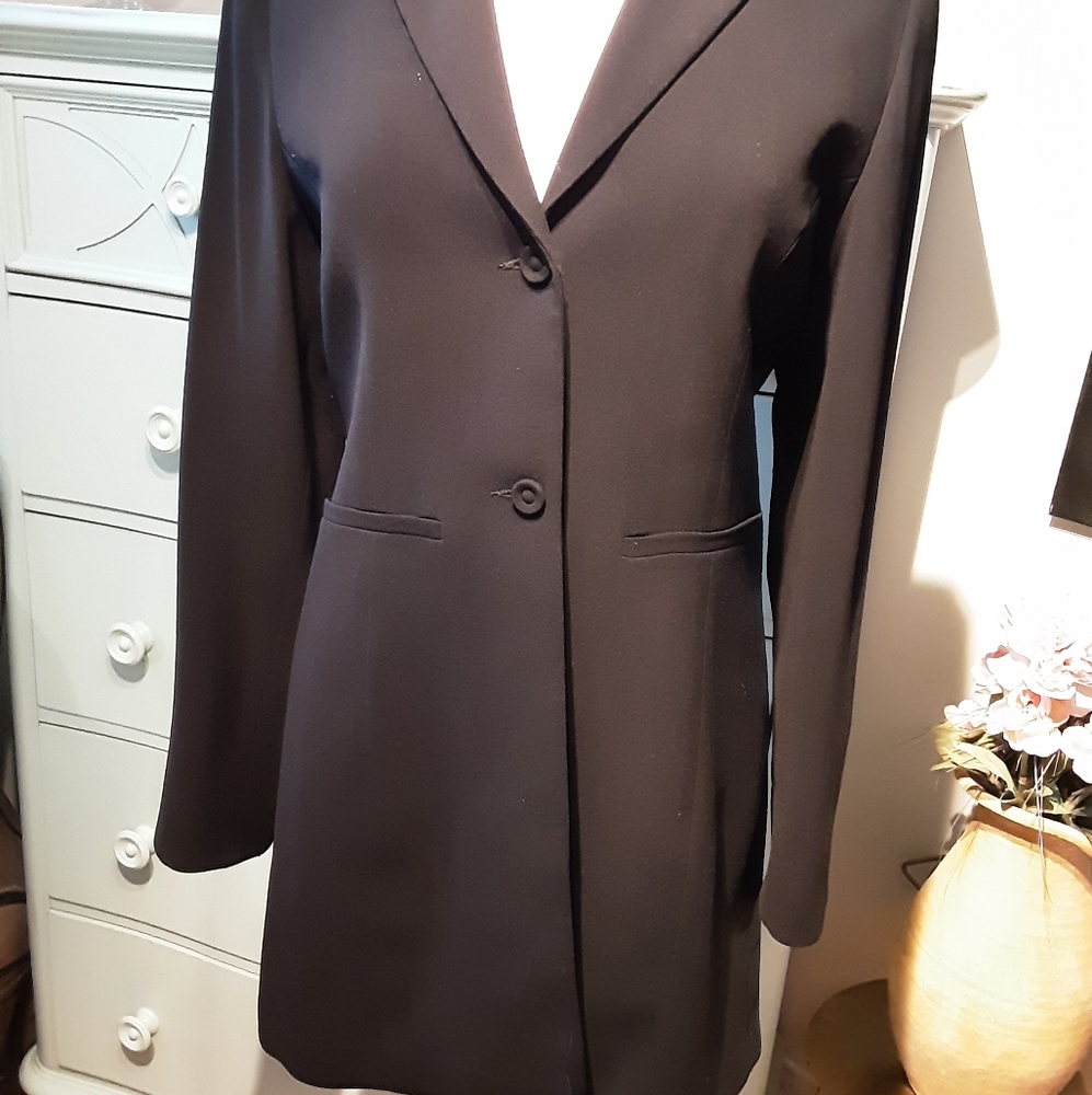 Elegant Black Women's Blazer